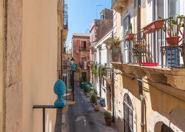 Il Del Capitano Syracuse